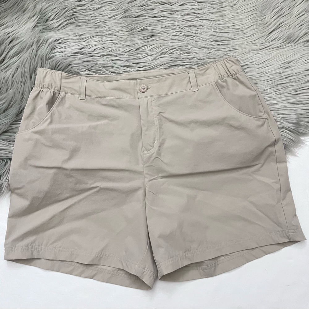 Columbia Tan PFG Shorts